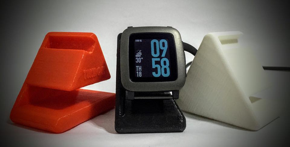 The best docking stations for Pebble Time