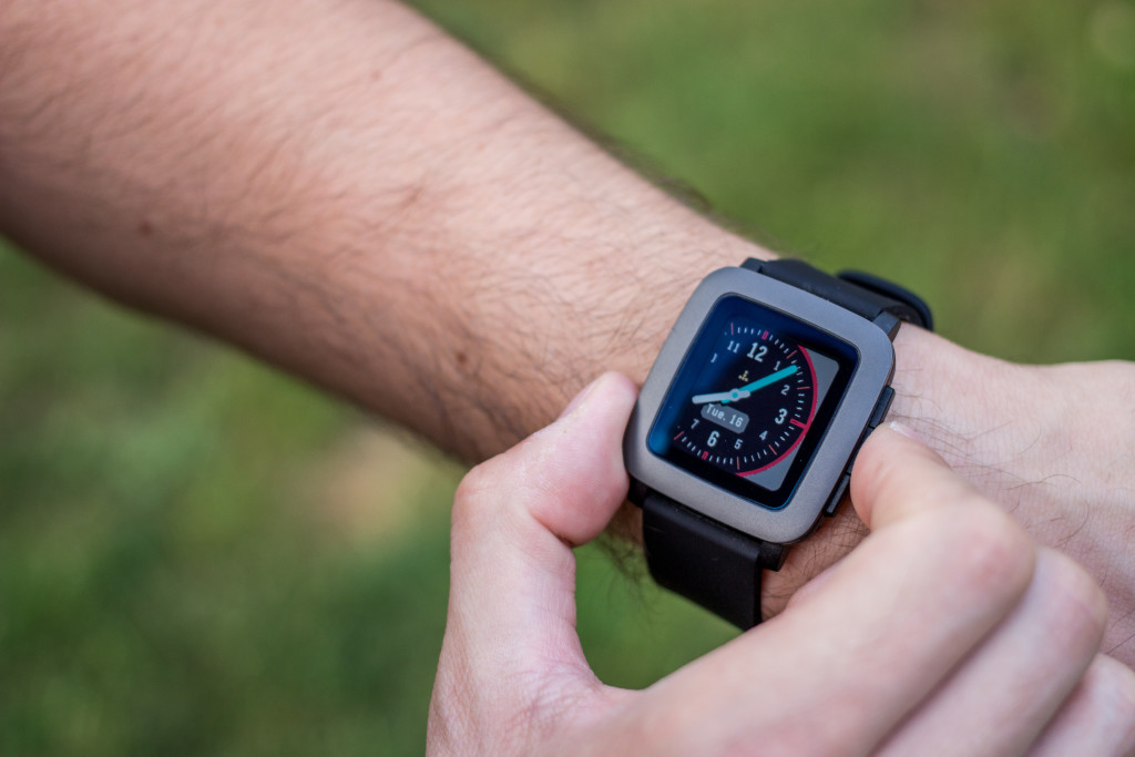 Top 10 best watchfaces for Pebble Time - Titan