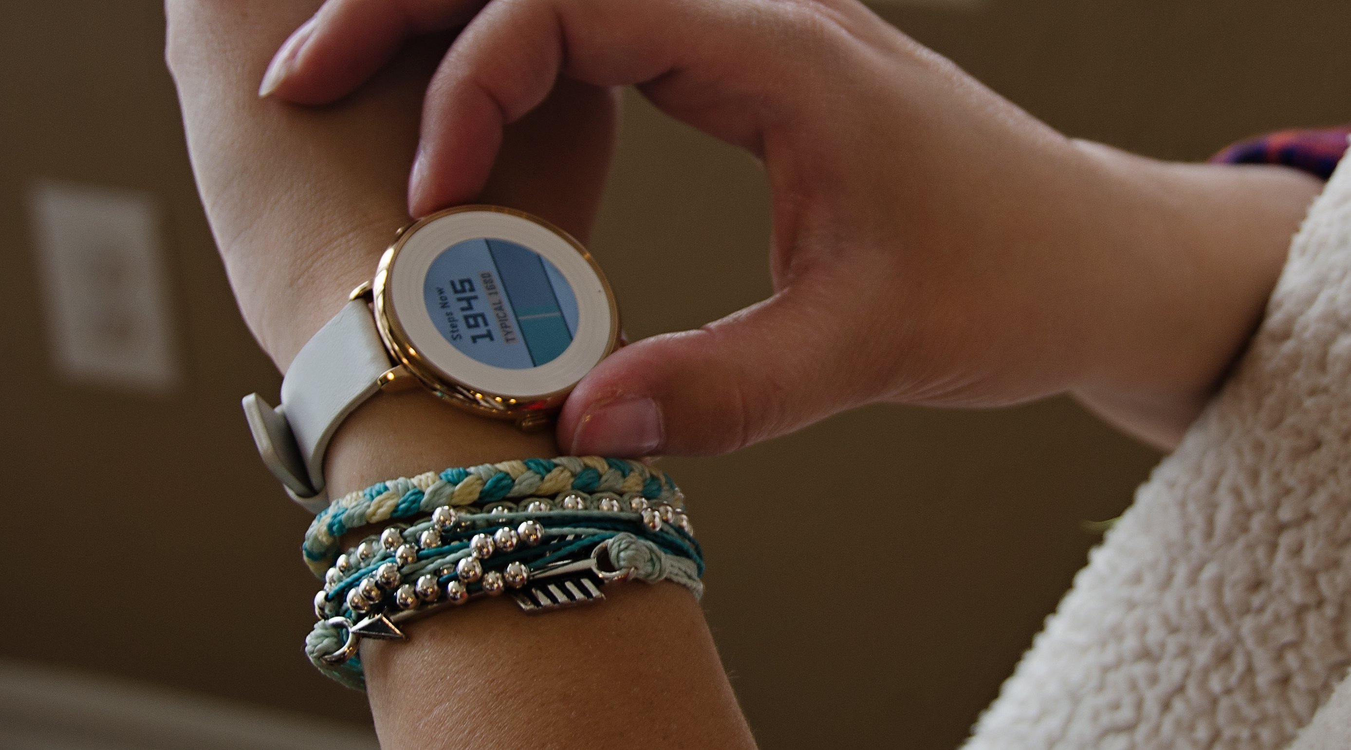 Review: Pebble Health vs. Fitbit