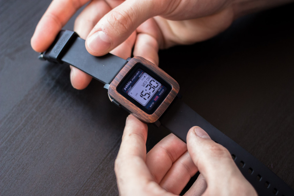 Review: dbrand Skins for Pebble Time