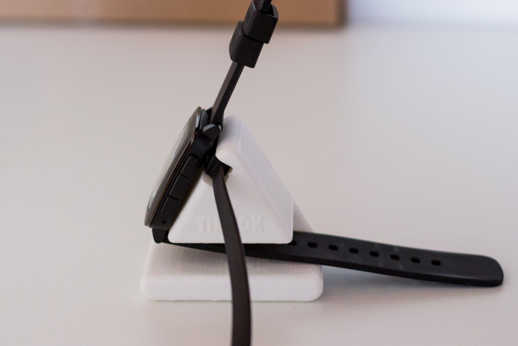 TikDok Docking Station for Pebble Time and Pebble Time Steel