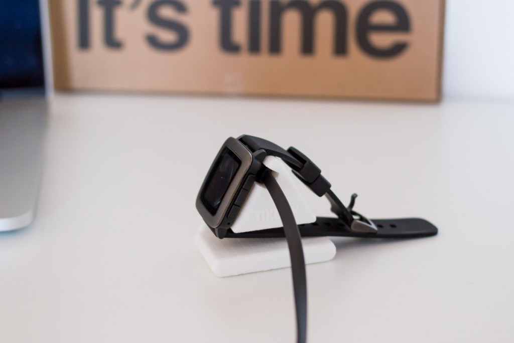 TikDok Docking Station for Pebble Time and Pebble Time Steel