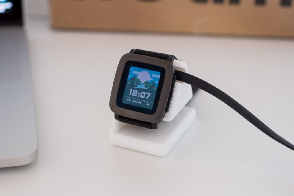 TikDok Docking Station for Pebble Time and Pebble Time Steel