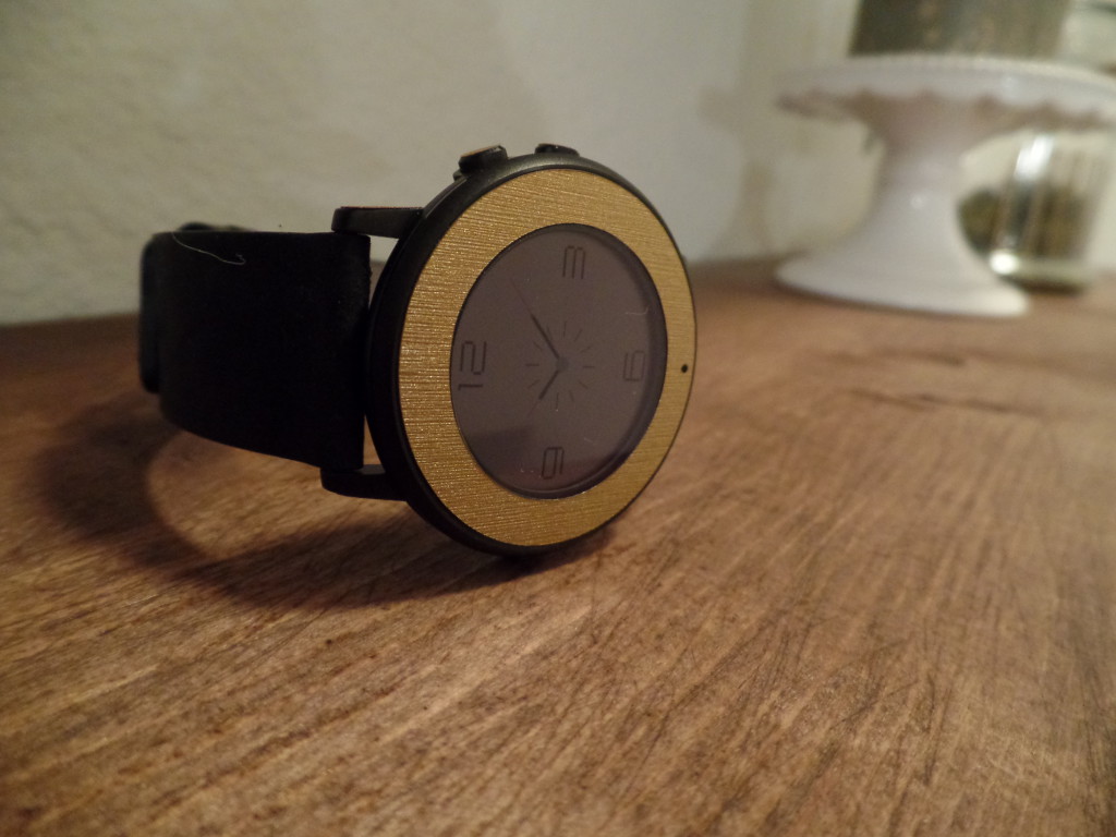 Review GadgetWraps skins for Pebble