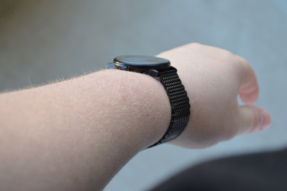 Best Straps for Pebble Time Round