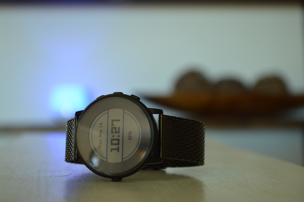 Best Watchfaces for the Pebble Time Round