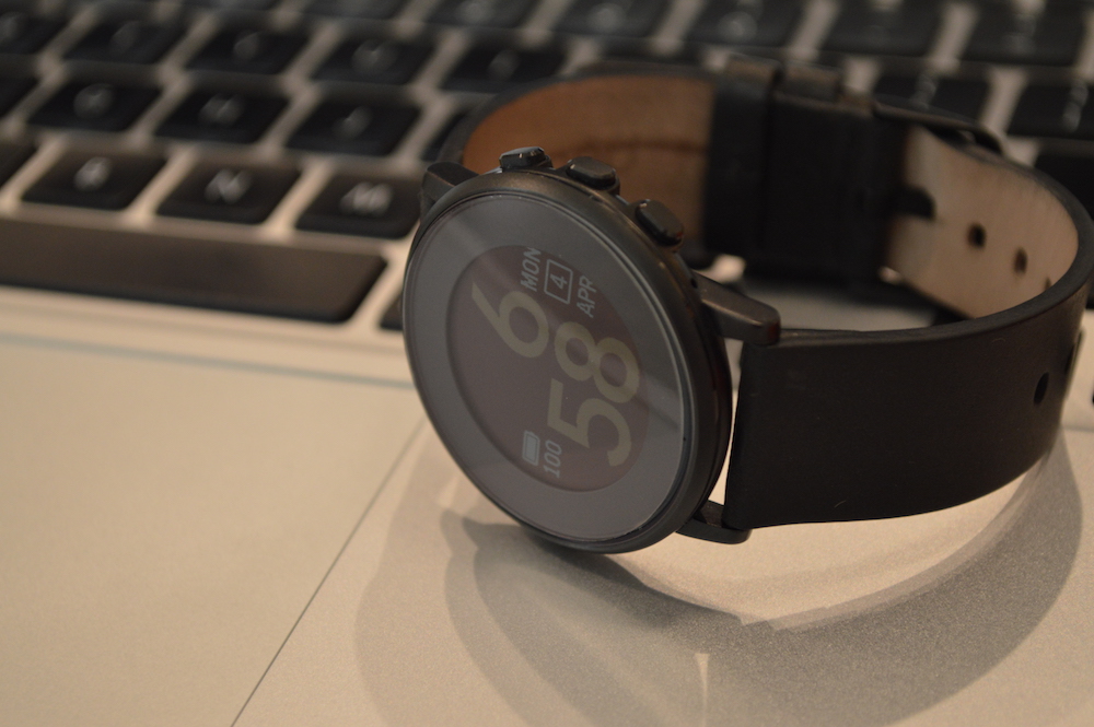 Best Watchfaces for the Pebble Time Round