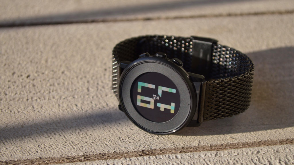Best Watchfaces for the Pebble Time Round
