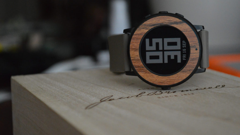 The Best Watchfaces for Pebble Time Round