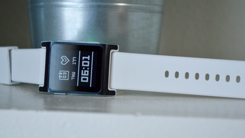 Pebble 2 Watchface Essential