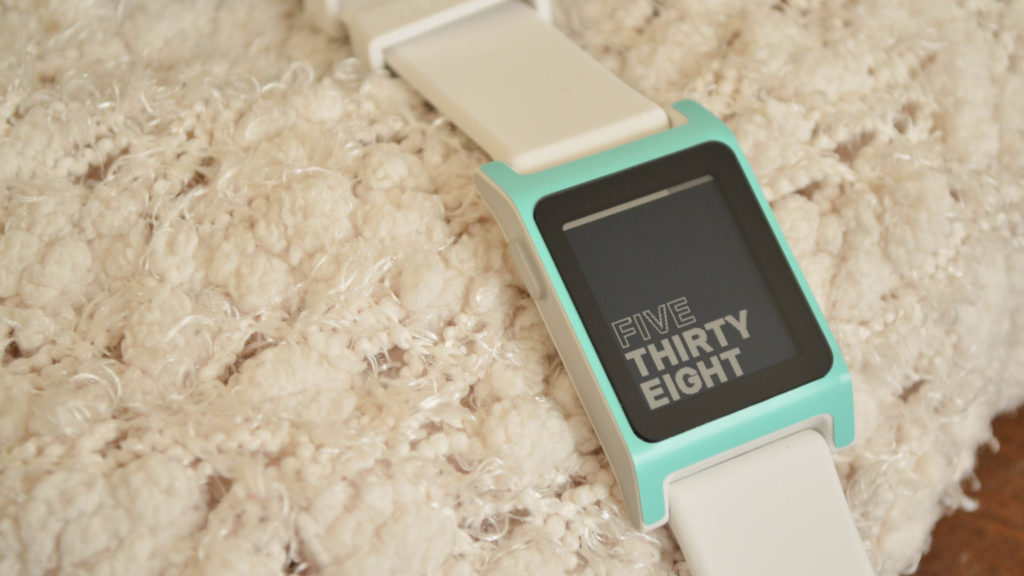 Pebble 2 Watchface Text Time Bold
